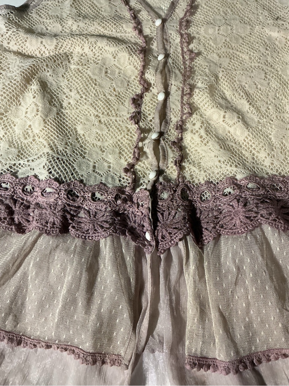 Pretty Angel Lace, Layers Vest - Picture 3 of 8